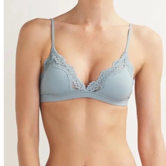 Skims Fits Everybody Lace Triangle Bralette, Denim Blue, Size Medium, NEW - Picture 1 of 3